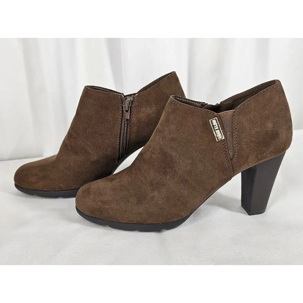ANNE KLEIN XLAND BROWN HEEL ZIP ANKLE BOOTIES – WOMEN’S SIZE 7 – FABRIC UPPER